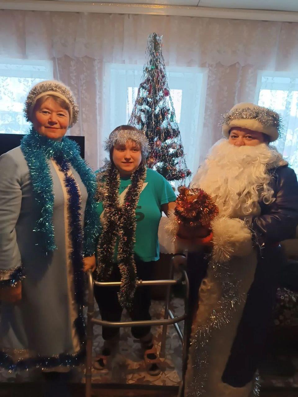 Поздравление получателей социальных услуг со Старым Новым годом