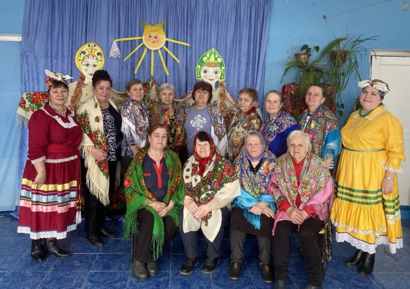 «Праздник русского платка»