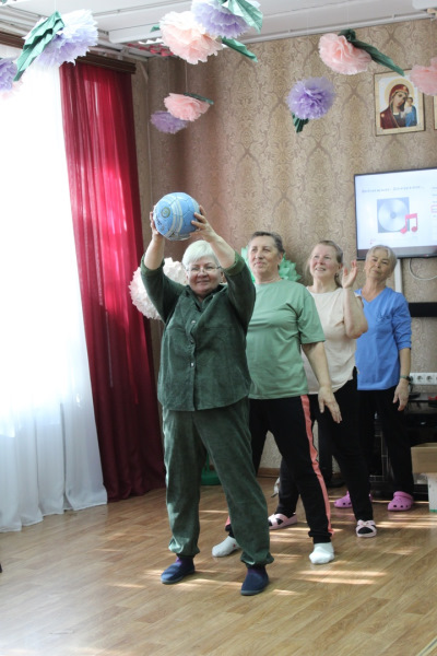 Командные игры «Сильные и смелые»