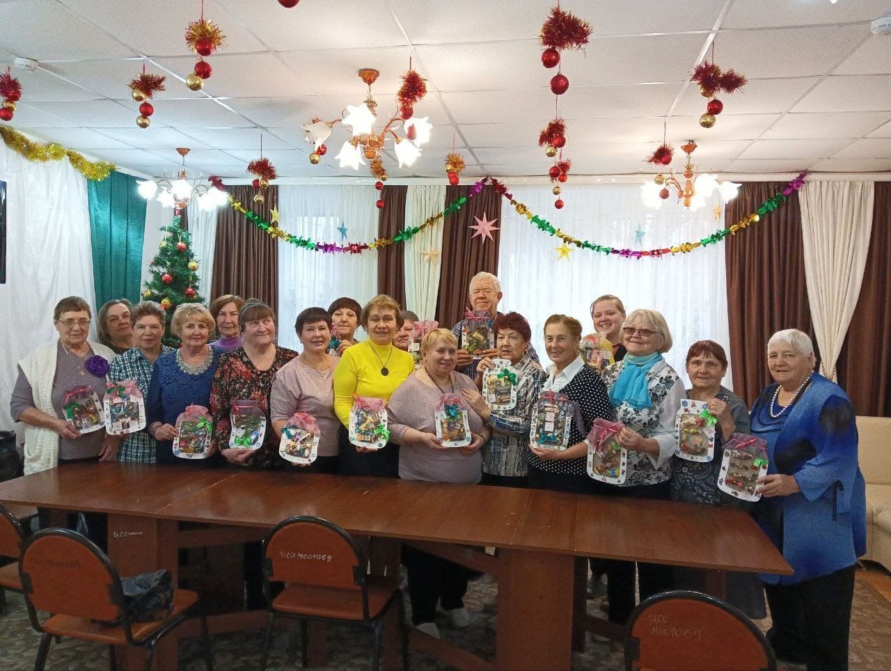 Баночки со сладостями