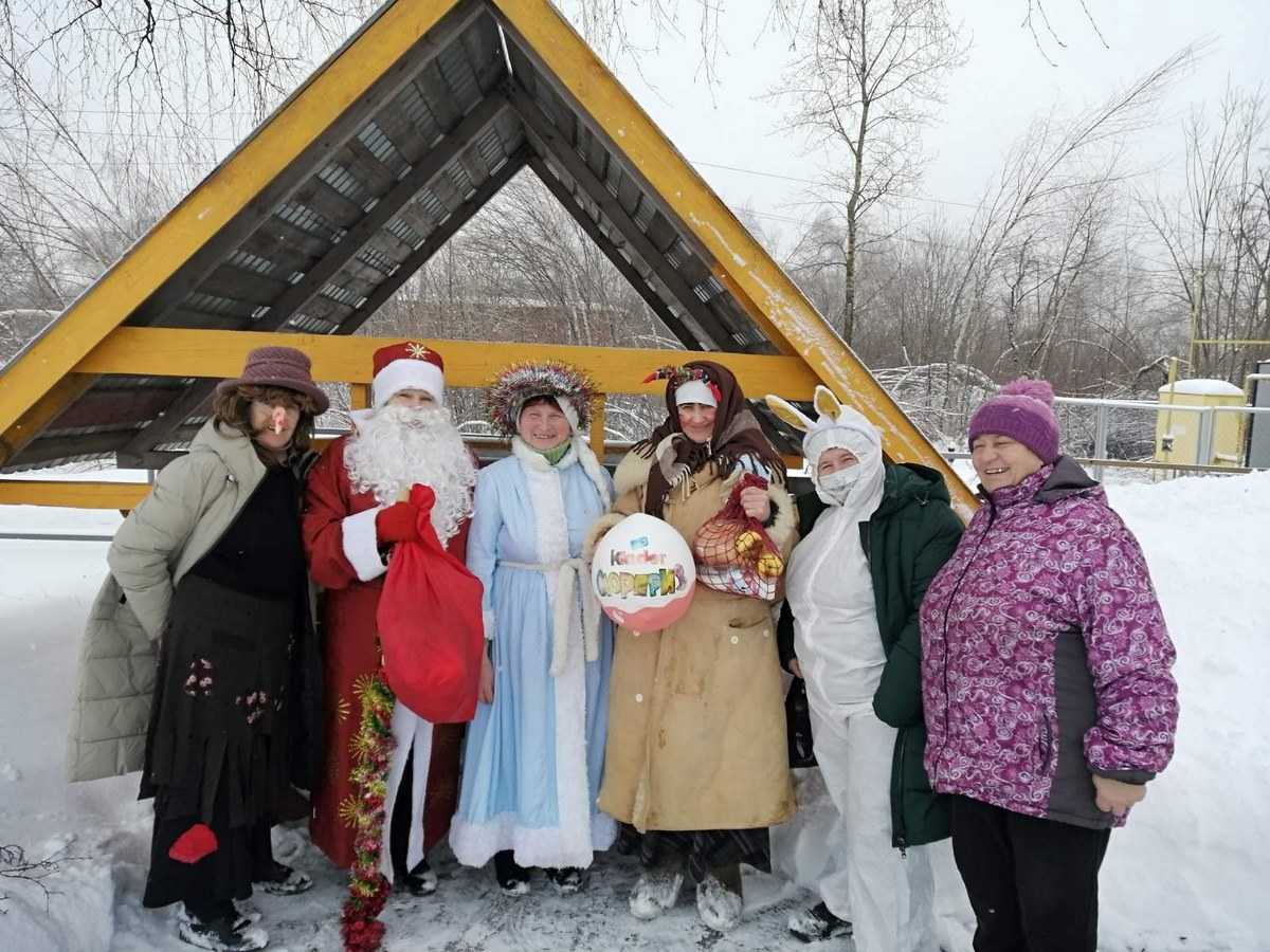 Наш Центр от души поздравляет всех С Наступающим Новым Годом!!!