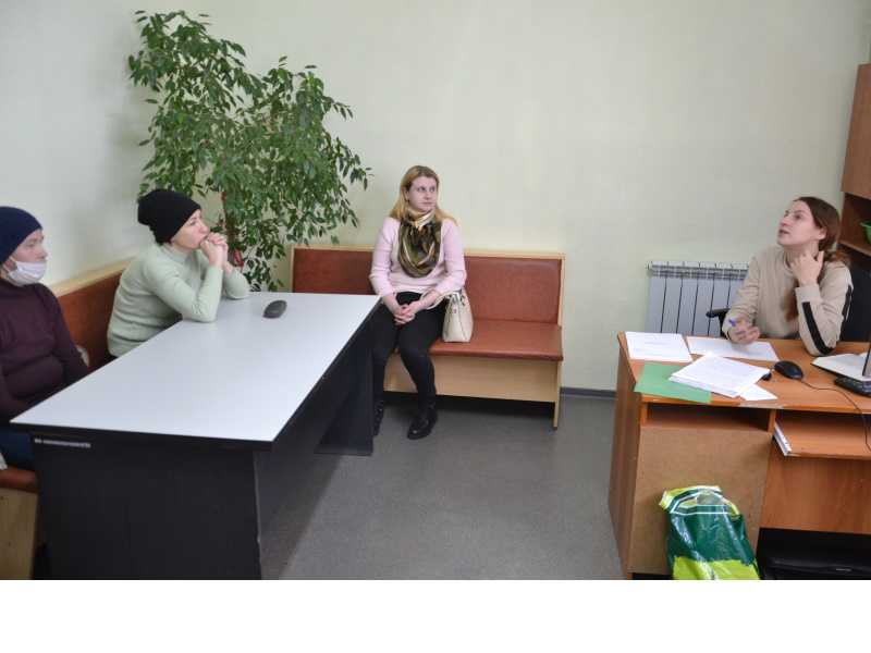Первое занятие «Школы осознанного родительства»   