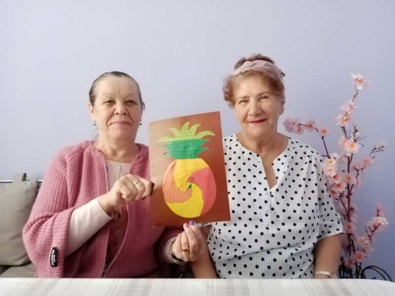 Занятие по изготовлению поделки в технике айрис фолдинг «Вкусный ананас» в ОДП. 