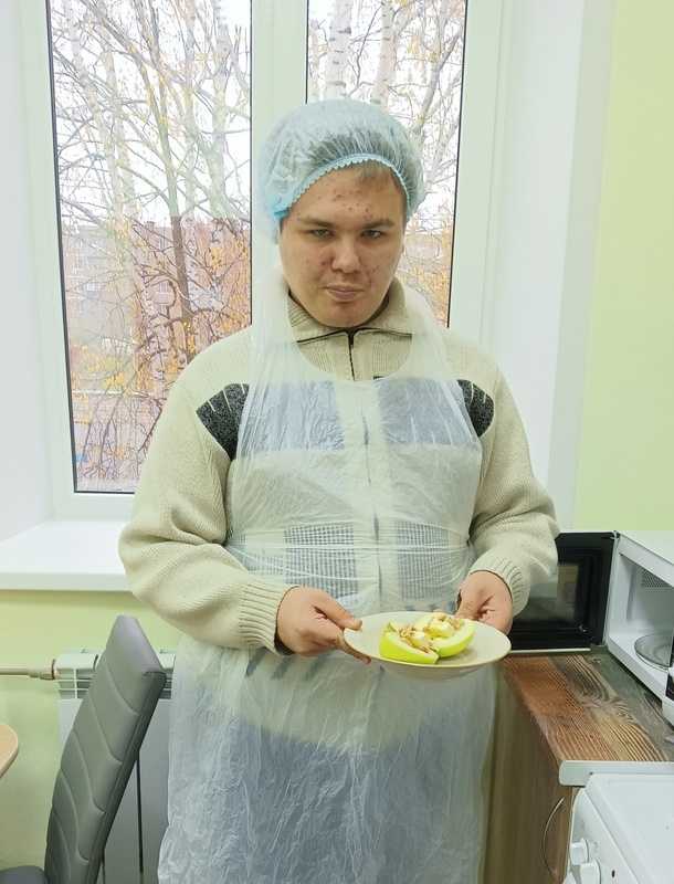 Очередное занятие в кулинарной мастерской для людей с РАС и другими ментальными нарушениями «Готовим дома».