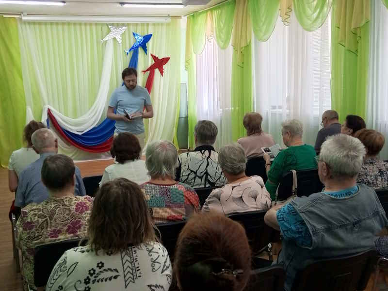 Майская встреча с литературным клубом
